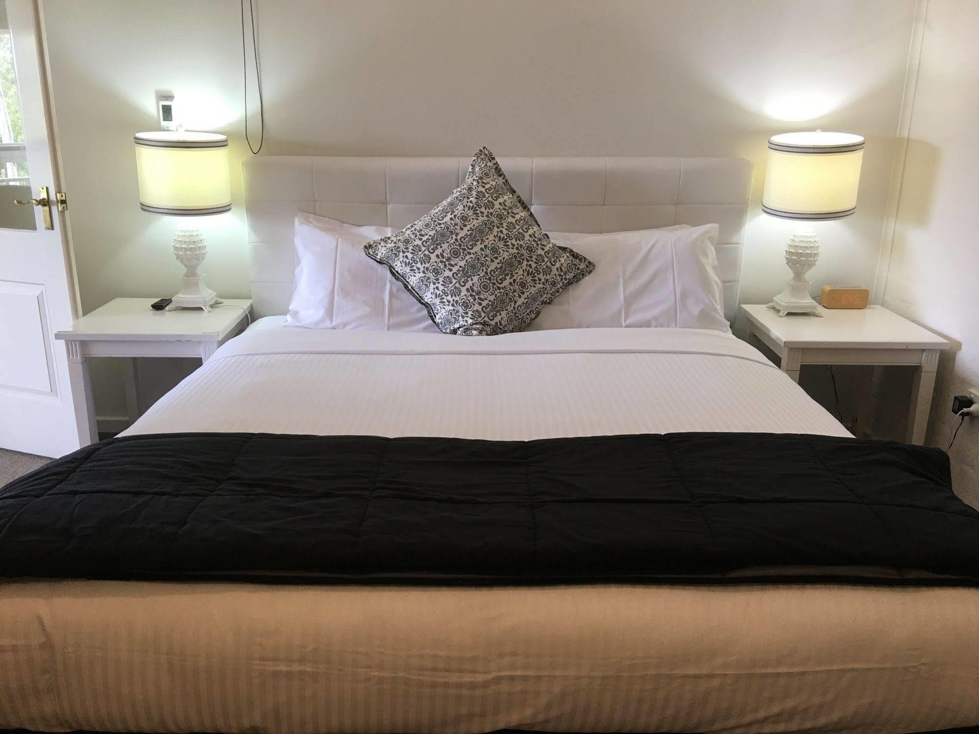 Norwood House Motel & Receptions Mornington Ngoại thất bức ảnh